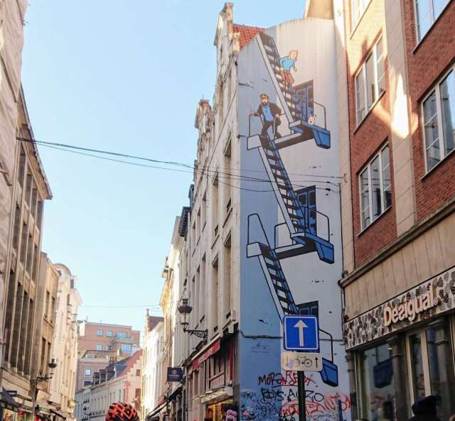 DSCPDC_0003_BURST20180225122310858_COVER