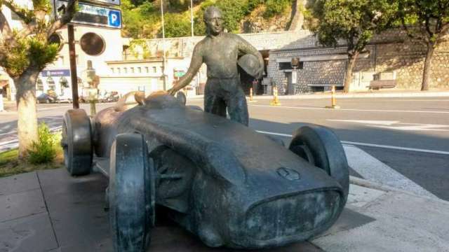 10446159_667464553322566_6405656627663726204_o