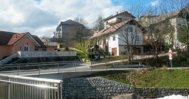 1653743_608907685844920_1187297614_n